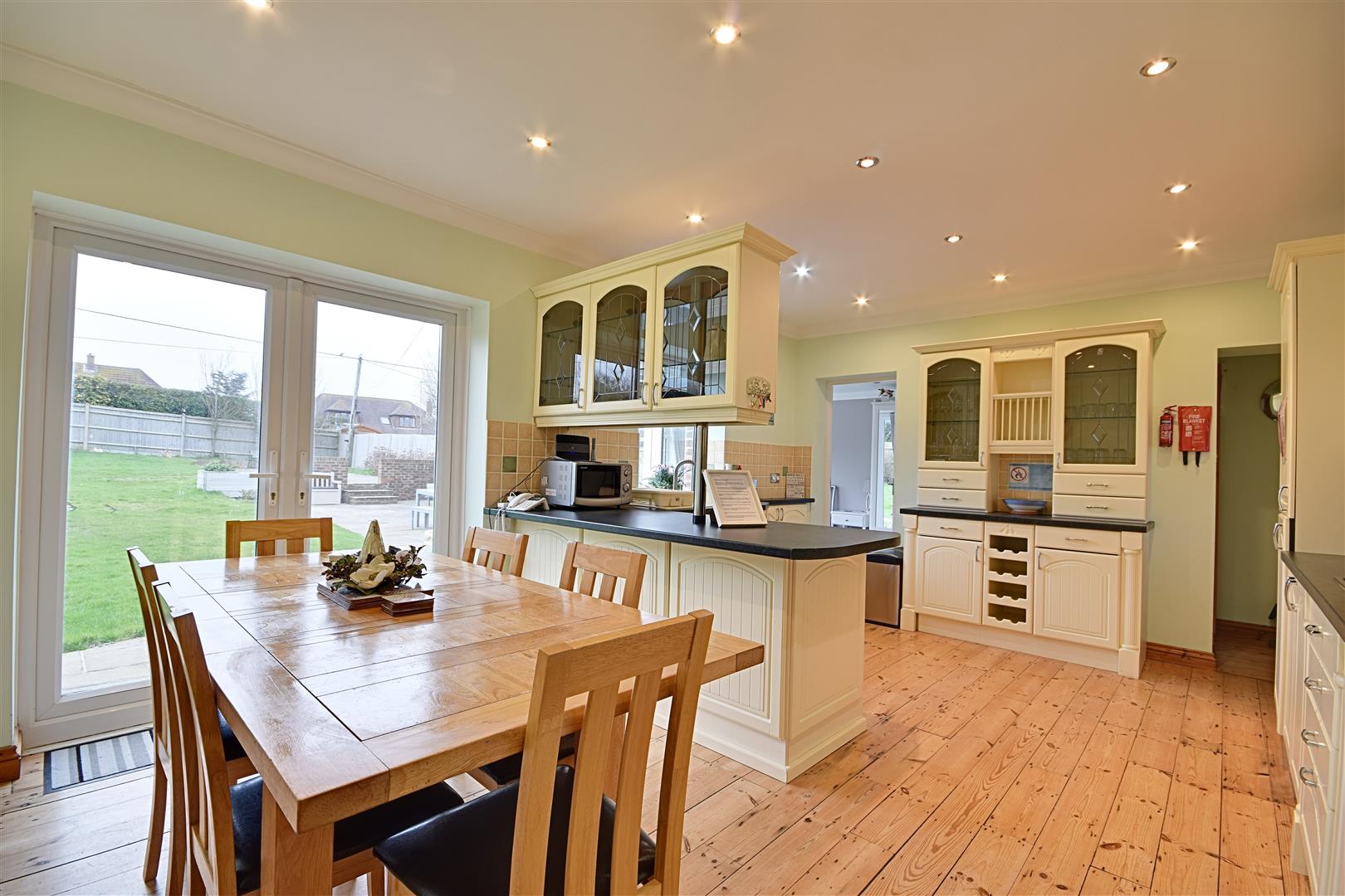 Channel Way, Fairlight Rush, Witt & Wilson